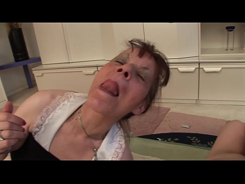 ❤️ Två mormödrar och en farfar har en trekant ️❌ Fuckingvideo at sv.nomescriativos.top